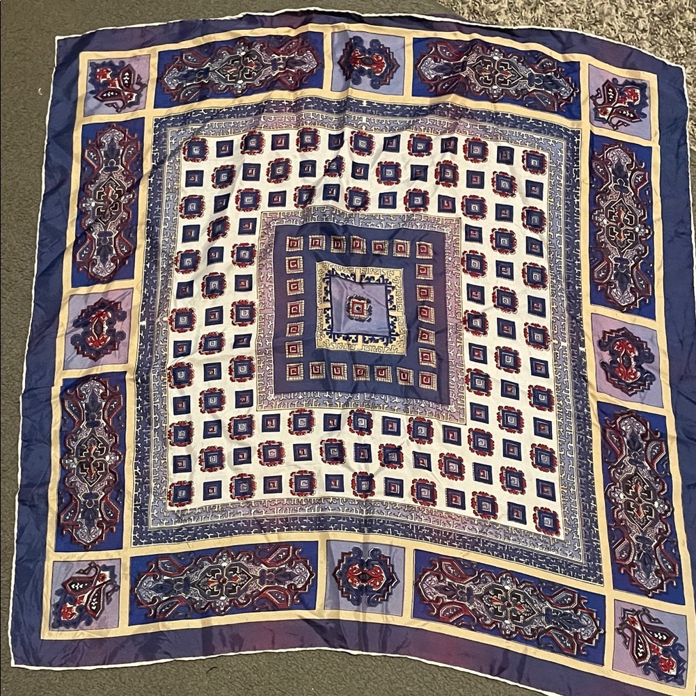 Blue and White Patterned Scarf